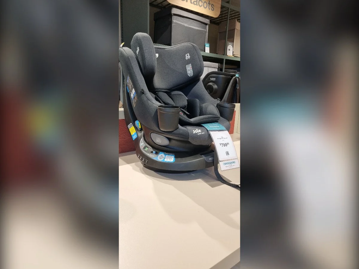 The Joie Asset Spin 360 (successor to the i-Spin 360) 0-4 convertible car seat with 360-degree rotating seat, one-hand spin mechanism, and Guard Surround safety panels, AS/NZS 1754 certified, priced at $799.99 AUD